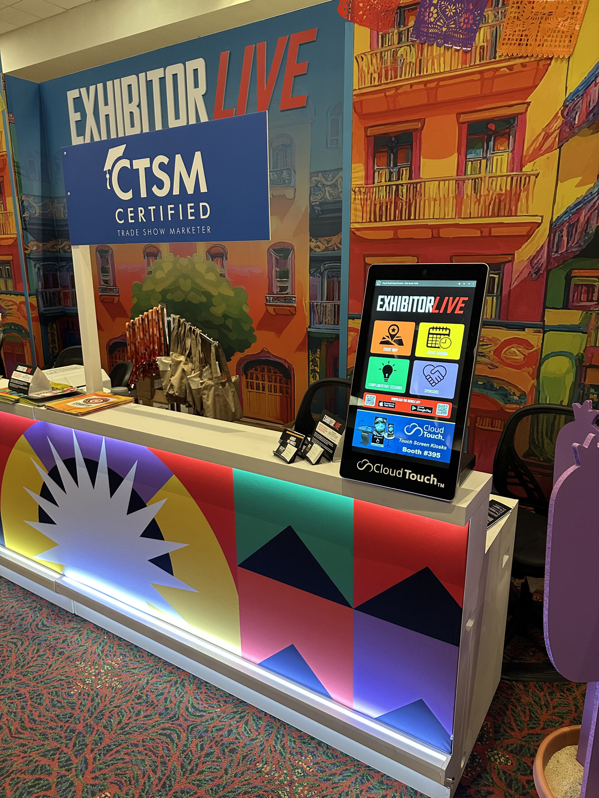 countertop-touch-screen-kiosk-rental